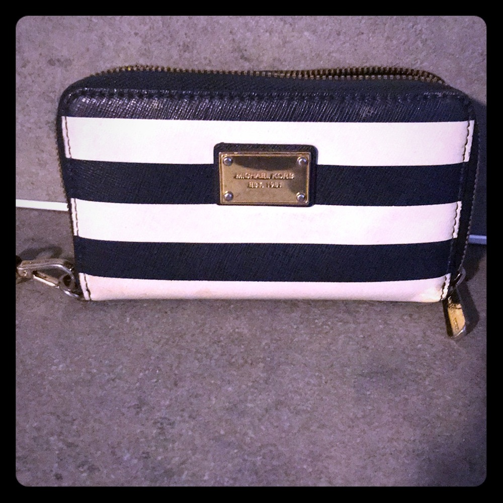 Michael Kors Phone Case/Wallet